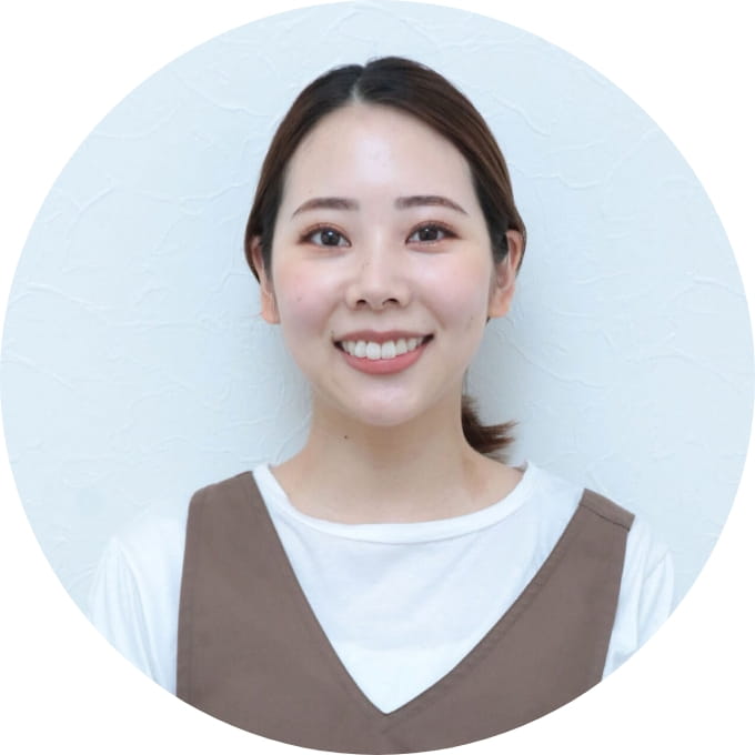 與那城 琴美