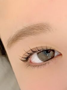 まつげパーマの施術イメージ