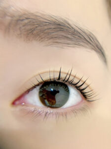 まつげパーマの施術イメージ